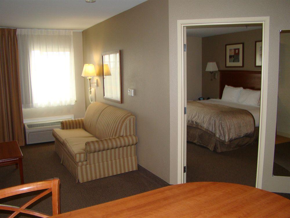 Candlewood Suites Plano East By Ihg Exterior foto